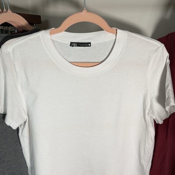 Zara Women’s Classic White Short Sleeve Tee - Picture 7 of 8